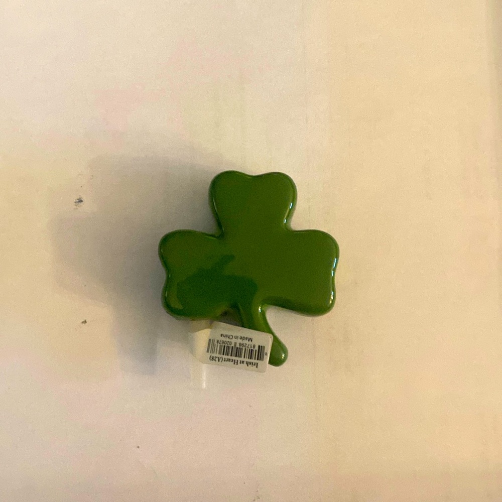 Nora Fleming mini Irish at heart